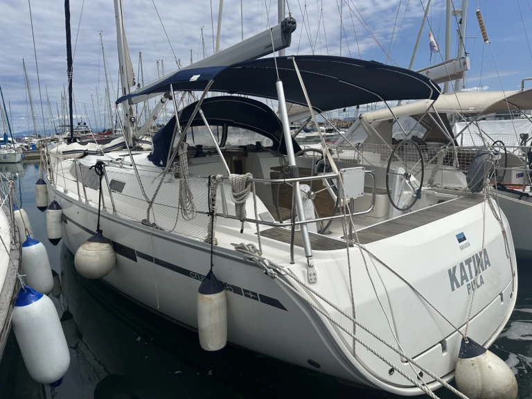 Bareboat Rental Sailboat Bavaria with a boat licence