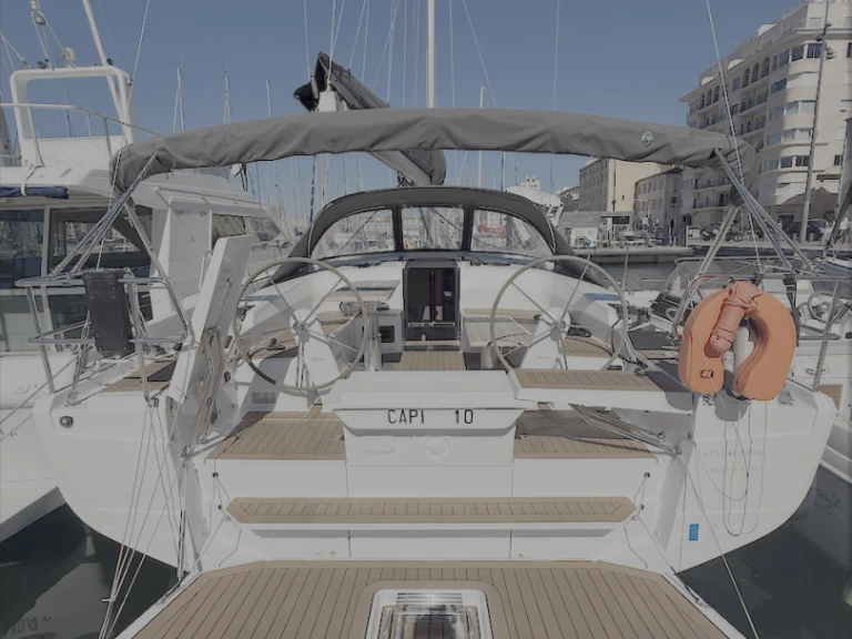 Sailboat rental with or without captain Hanse Marseille