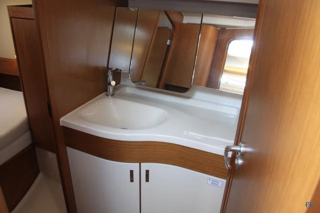 Yacht charter Marseille cheap Dehler 38