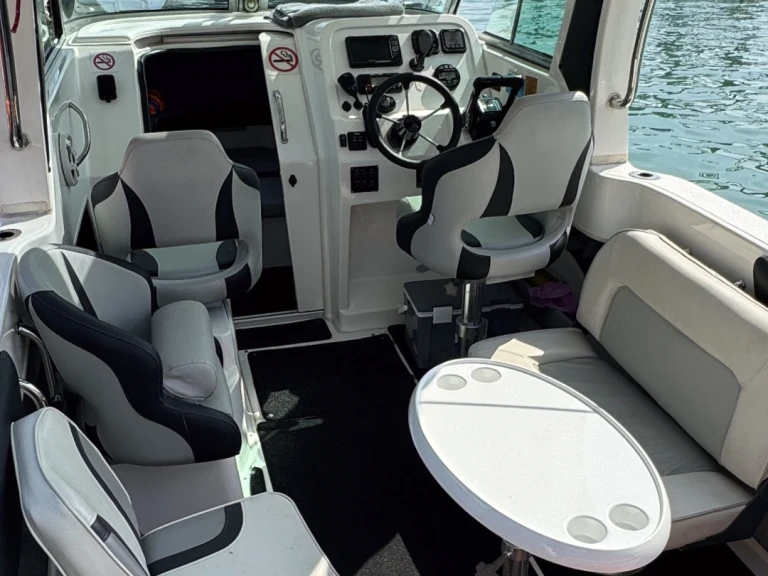 Motorboat rental with or without captain Atomix Boats Ao Chalong
