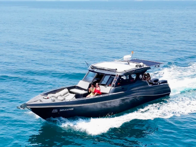 Motorboat rental with or without captain Silvercraft Ao Chalong