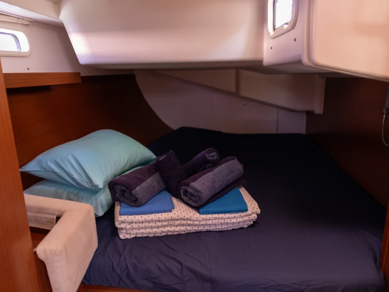 Yacht charter Port de Pollença cheap Hanse 415