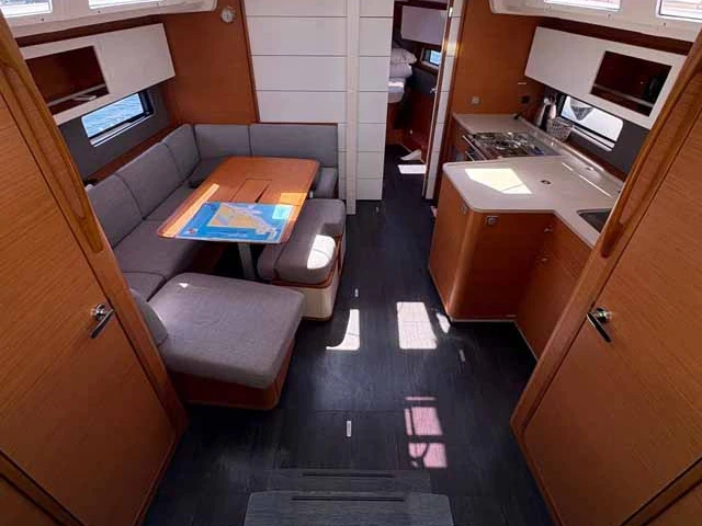 Dufour Dufour 41 in Murter-Kornati on SamBoat