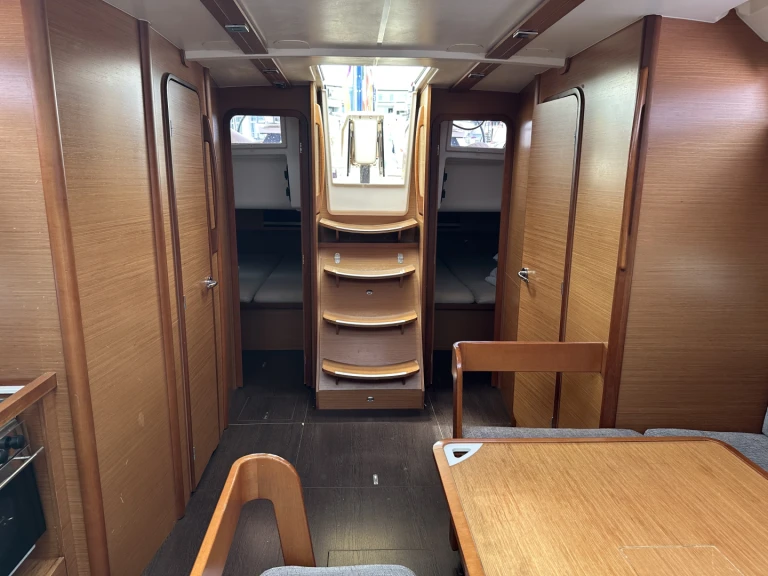 Bareboat Rental Sailboat Dufour with a boat licence