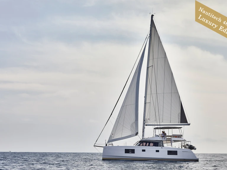 Catamaran for rent Alimos at the best price