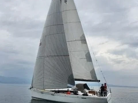 Sailboat rental in Marseille - Dehler Dehler 38