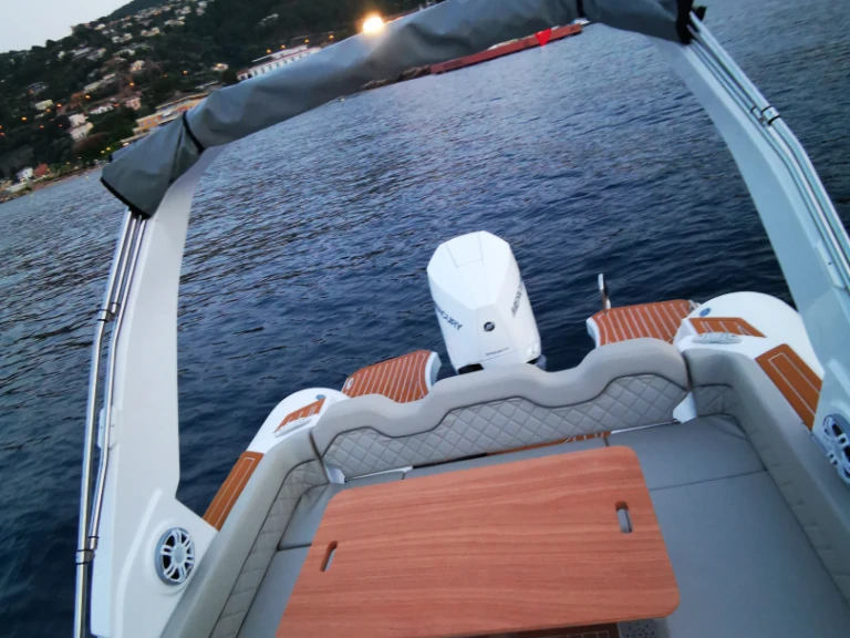 Bareboat Rental RIB Salpa with a boat licence
