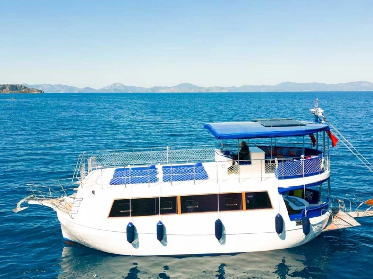 Motorboat rental in Göcek - Custom Made Custom made