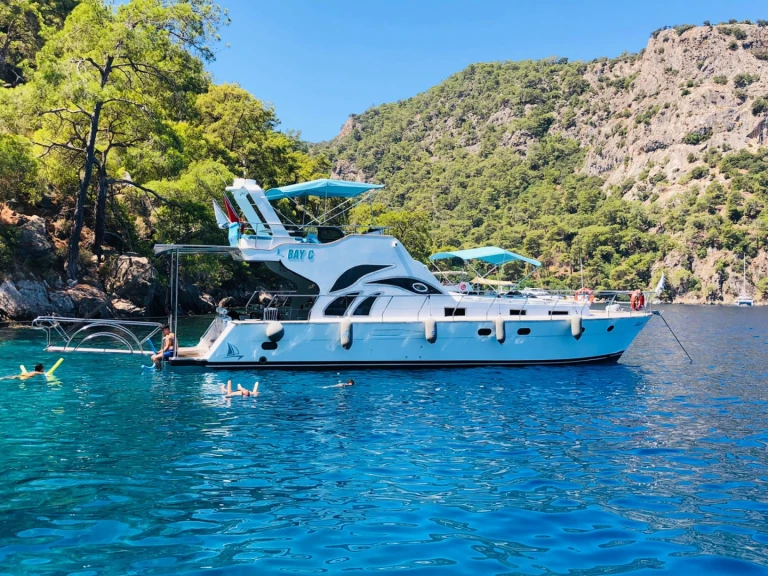 Motorboat rental with or without captain Custom Made Göcek