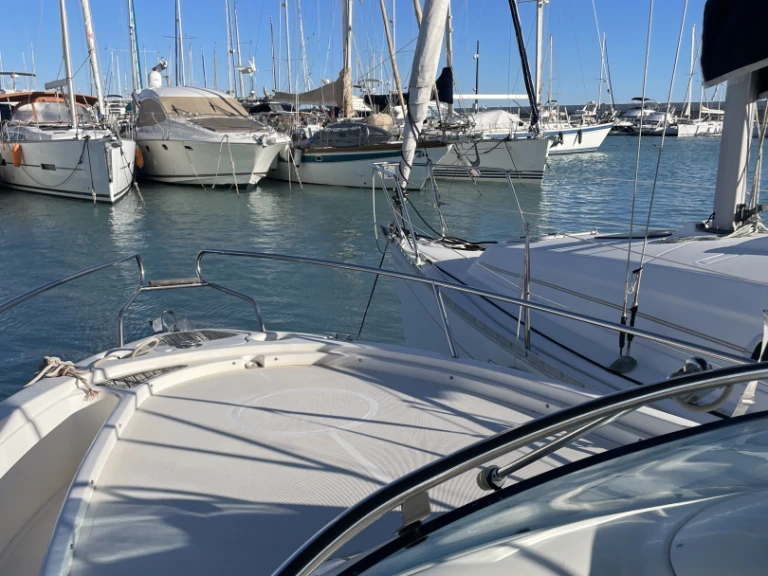 Rio Rio 750 Cruiser in Saint-Laurent-du-Var on SamBoat