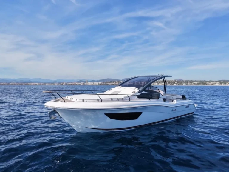 Motorboat rental in Castellammare di Stabia - Ranieri sauvage 34 