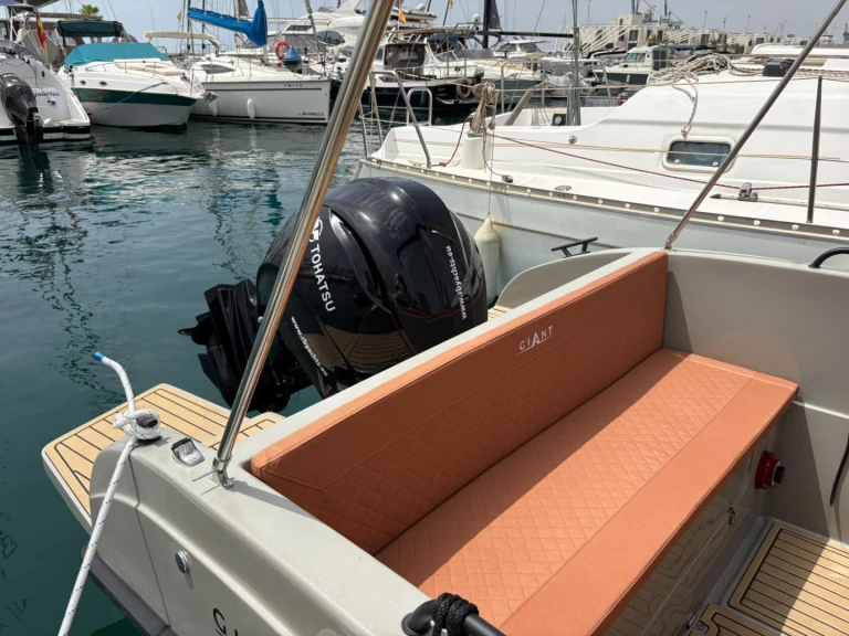 Rent a Giant 600 SPORT Port of Alicante