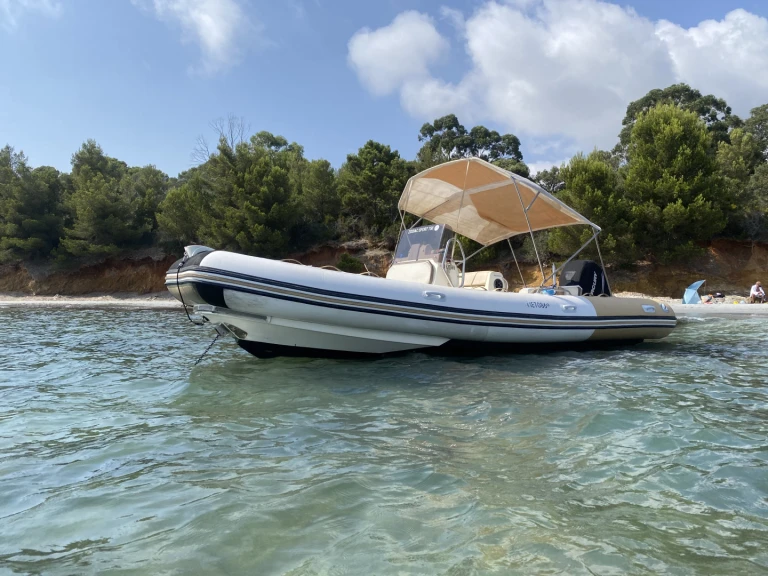 Yacht charter Mauguio cheap Lomac 790 IN