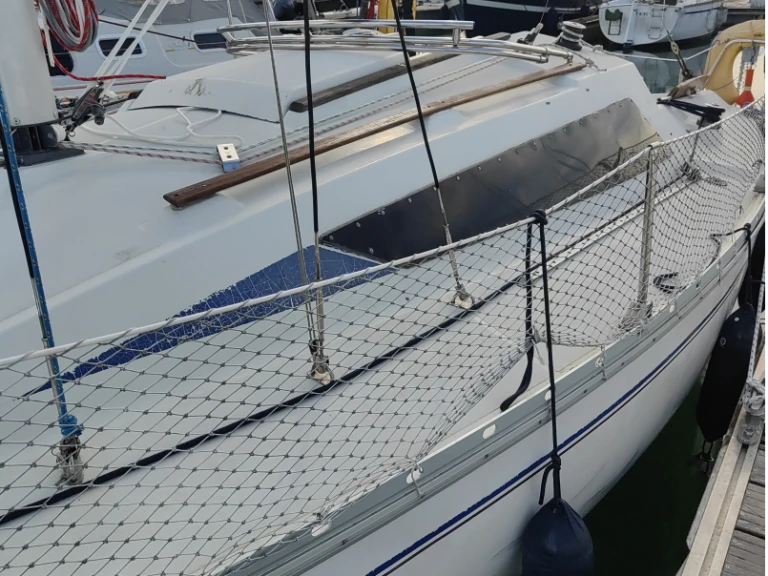 Sailboat rental in La Rochelle - Jeanneau Eolia