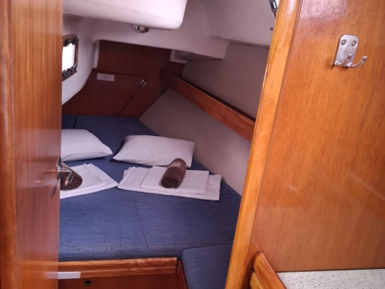 Bavaria Bavaria 33 Cruiser in Trogir on SamBoat