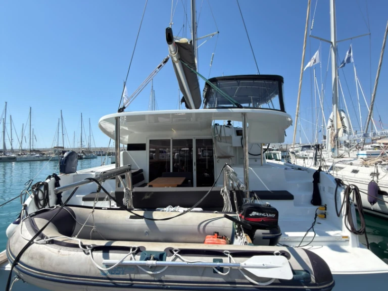 Boat rental Lagoon Lagoon 38 in Furnari on Samboat