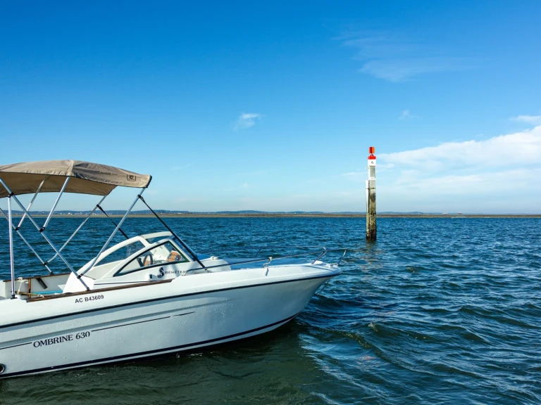 Bénéteau Ombrine 630 in Arcachon on SamBoat