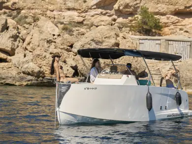 Motorboat rental in Sant Antoni de Portmany - X-Yachts X6