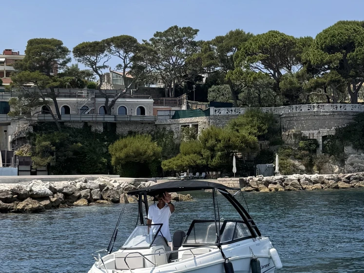 Boat rental Jeanneau Cap Camarat 10.5 WA in Nice on Samboat