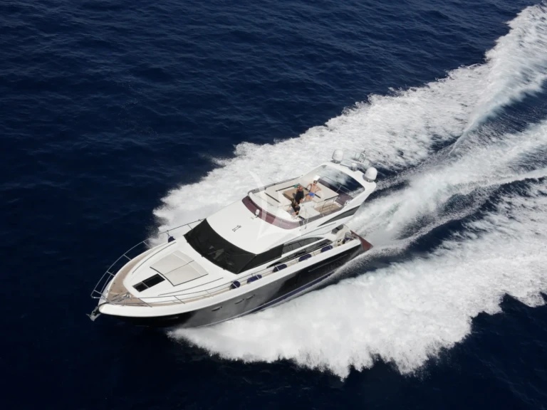 Rent a Princess Princess 64 Fly Beaulieu-sur-Mer