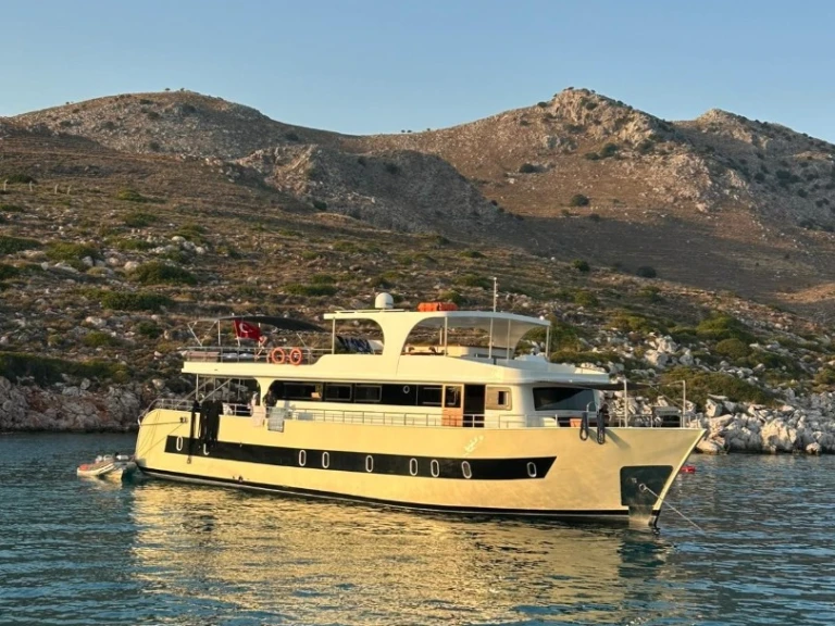Boat rental Custom Made Custom made in Göcek on Samboat