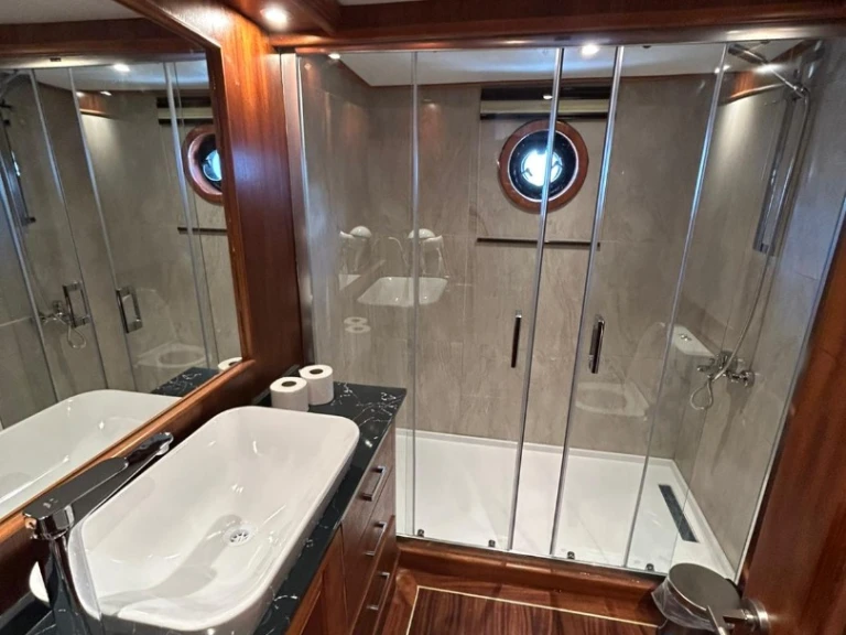 Luxury Yacht for rent Göcek at the best price