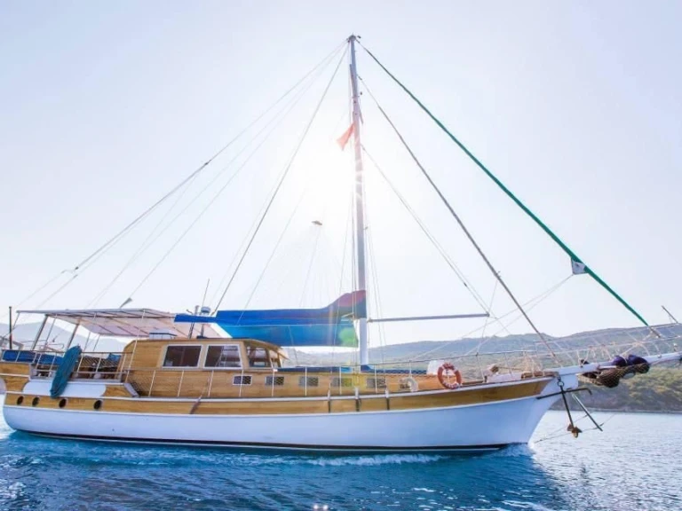 Yacht charter Antalya (City) cheap Custom made