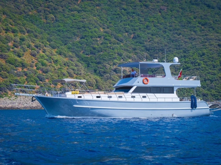 Rent a Custom Made Custom made Göcek