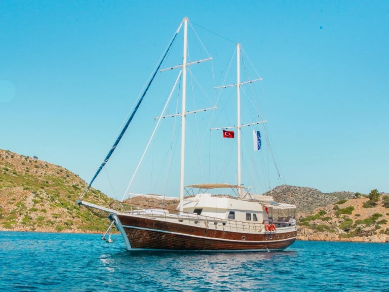 Rent a Custom Made Custom made Göcek
