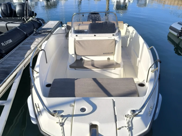 Motorboat rental in Trébeurden - Quicksilver Activ 555 Open