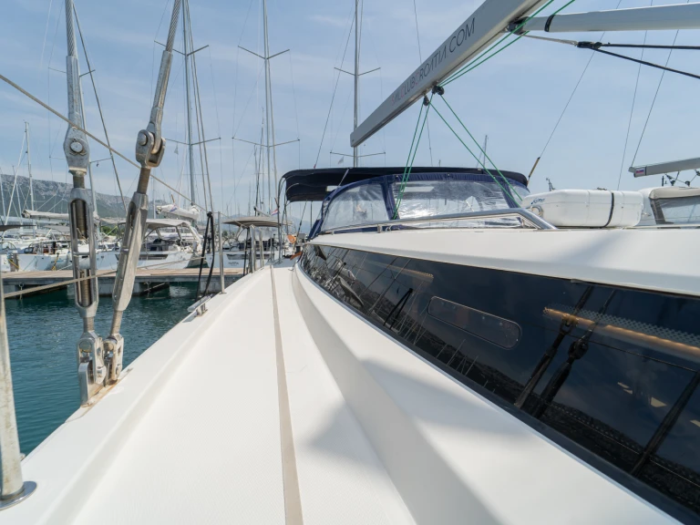 Sailboat rental with or without captain Bavaria Kaštela