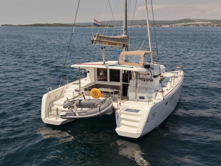 Lagoon Lagoon 39 in Biograd na Moru on SamBoat