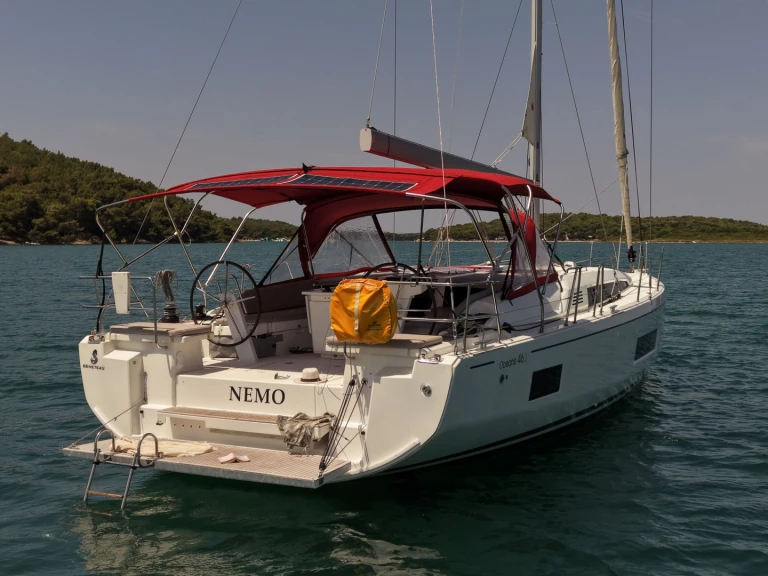 Sailboat for rent Pomer at the best price