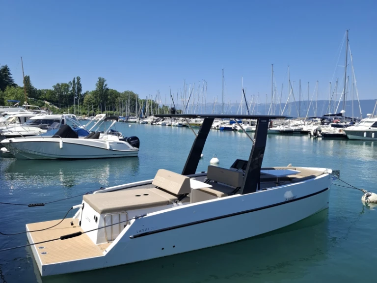 Lasai Lasai 22 GL in Yvoire on SamBoat