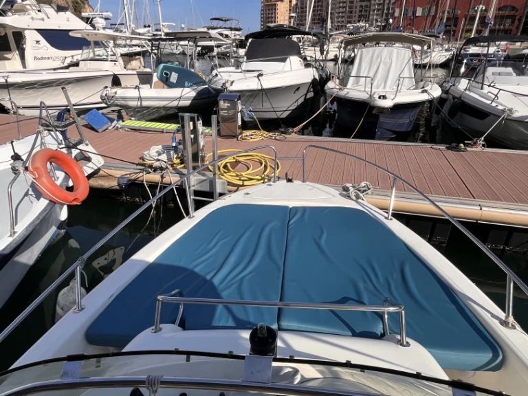 Rent a Kelt Azura 650 WA La Condamine