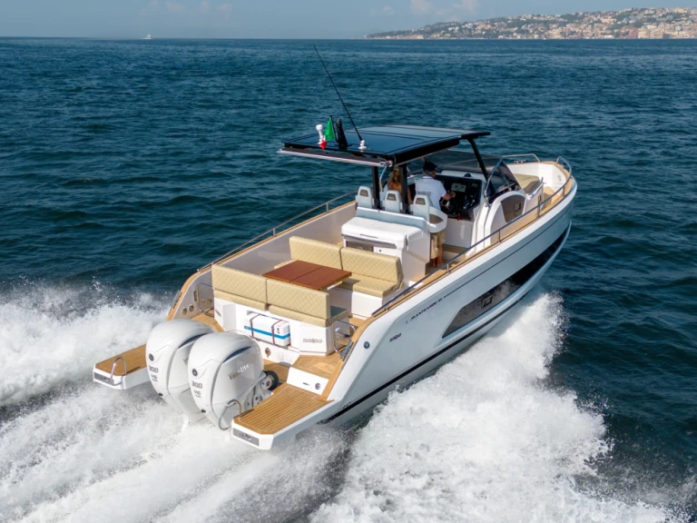 Motorboat rental in Cannes - Salpa AVANTGARDE 1.1