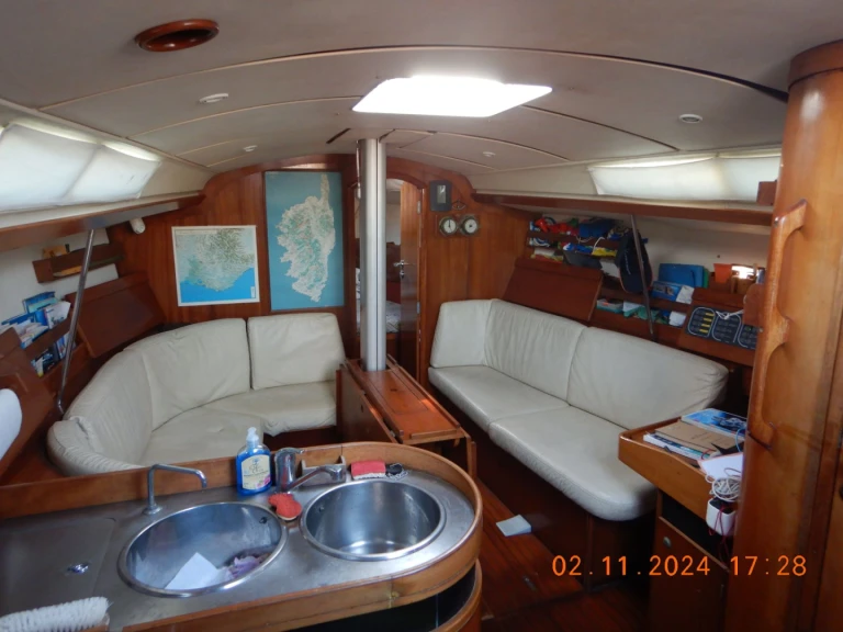 Sailboat rental in Hyères - Jeanneau Sun Fast 36