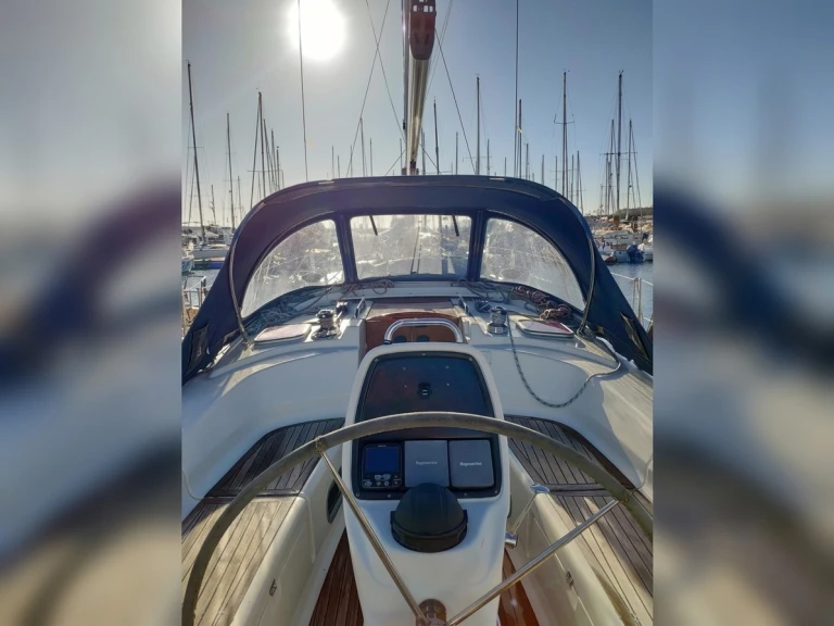 Bareboat Rental Sailboat Bavaria with a boat licence