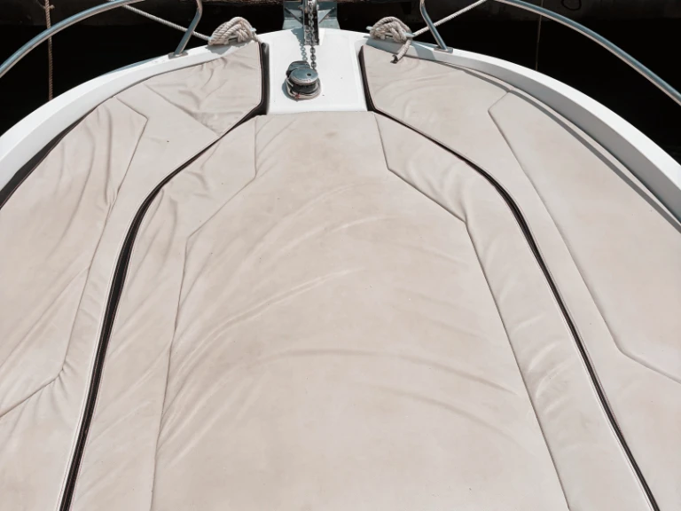Motorboat for rent Sainte-Maxime at the best price