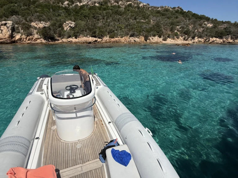 Yacht charter Porto Turistico Palau cheap P880 sport
