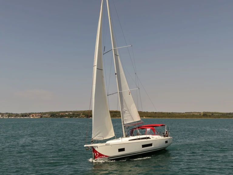 Bénéteau Oceanis 46.1 charter bareboat or captained in  Pomer