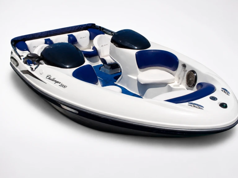 Boat rental Sea-Doo Challenger 2000 in Mandelieu-la-Napoule on Samboat