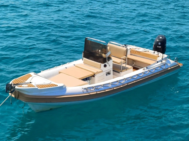 RIB rental in Ibiza Town - Gommonautica G65