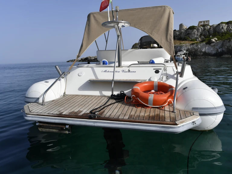 Bareboat Rental RIB Motonautica-Vesuviana with a boat licence