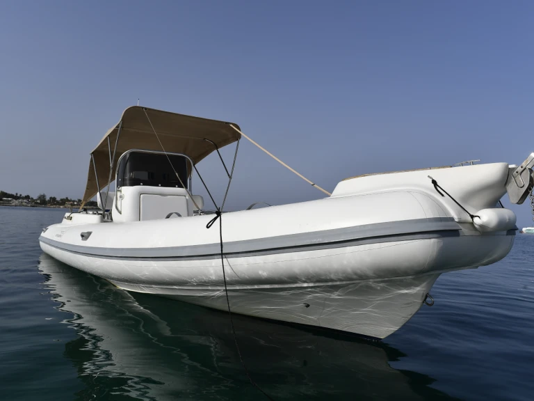 RIB for rent Siracusa at the best price