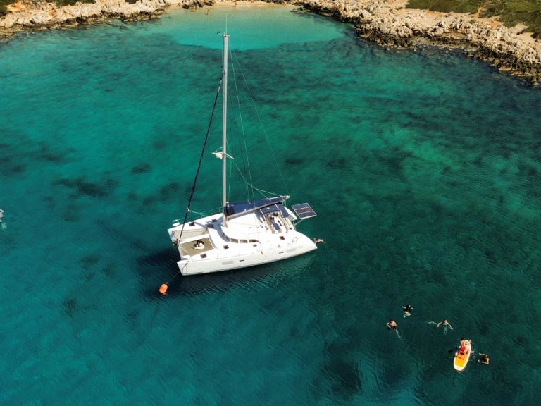 Rent a Lagoon Lagoon 380 Chania