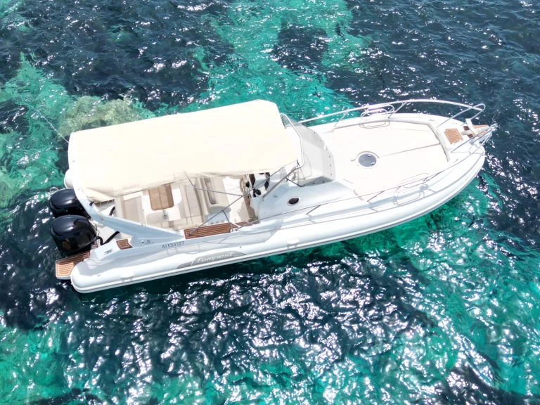 RIB rental in Porto-Vecchio - Capelli Tempest 1000 WA