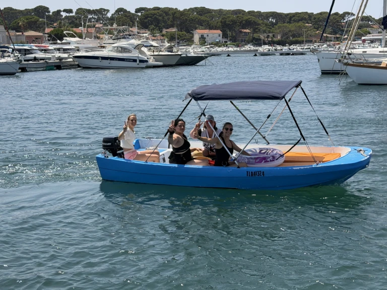 Motorboat rental with or without captain Yac fun  Six-Fours-les-Plages