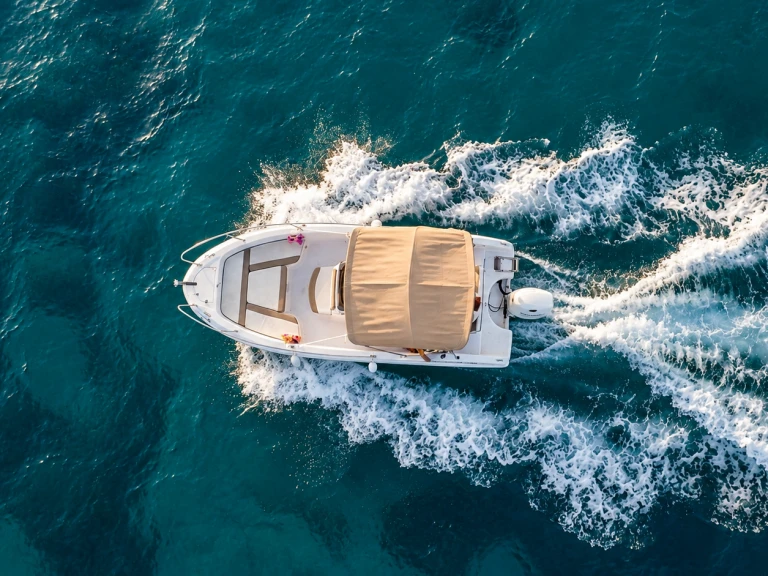Yacht charter Torrevieja cheap OPEN 600