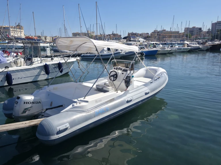 Yacht charter Siracusa cheap Sacs S 565
